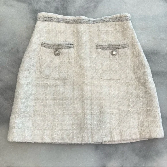 ZARA Ivory White Cream Silver Tweed Fringe Pearl Button Mini Skirt - Picture 3 of 9